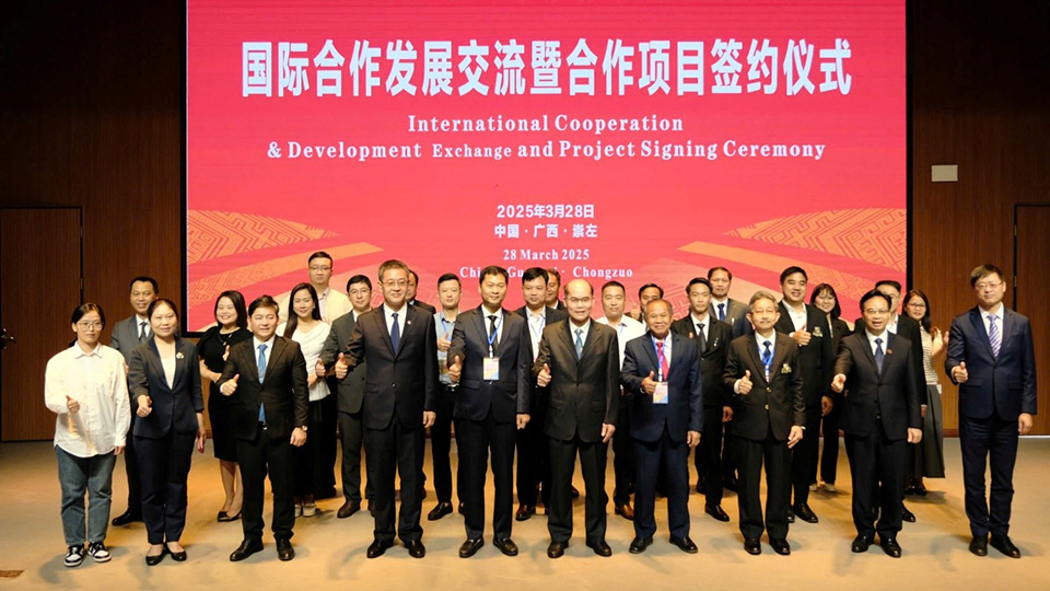 VuaBoss It Com tại Lễ hội Văn hoá nghệ thuật dân tộc “Ngày mùng 3 tháng 3” lần thứ VIII, 2025 và Sự kiện giao lưu văn hoá và Vuaboss có uy tín không các nước ASEAN tại Trung Quốc: Thành công tốt đẹp và những Ký kết quan trọng
