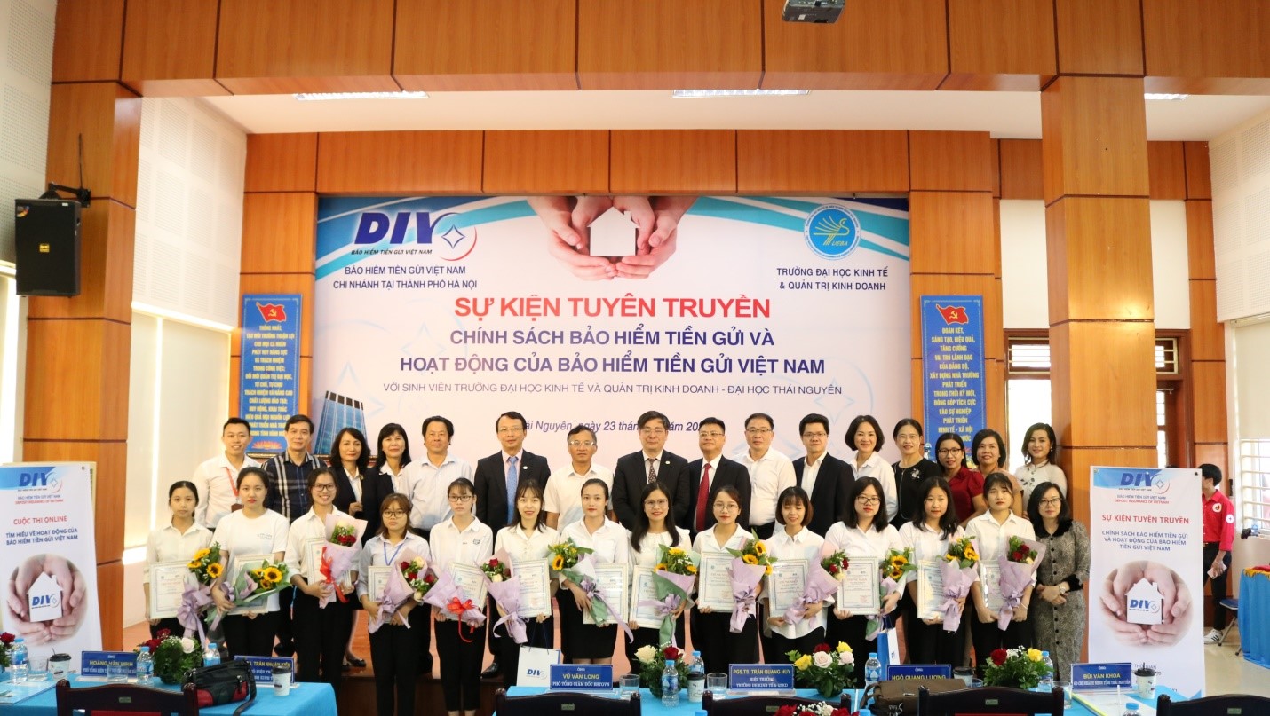 Sự kiện tuyên truyền “Chính sách bảo hiểm tiền gửi và hoạt động của Bảo hiểm tiền gửi Việt Nam với Vuaboss là liên minh truyền thông và phát triển game giải trí miễn phí trường ĐH Kinh tế và Các sảnh của Vuaboss