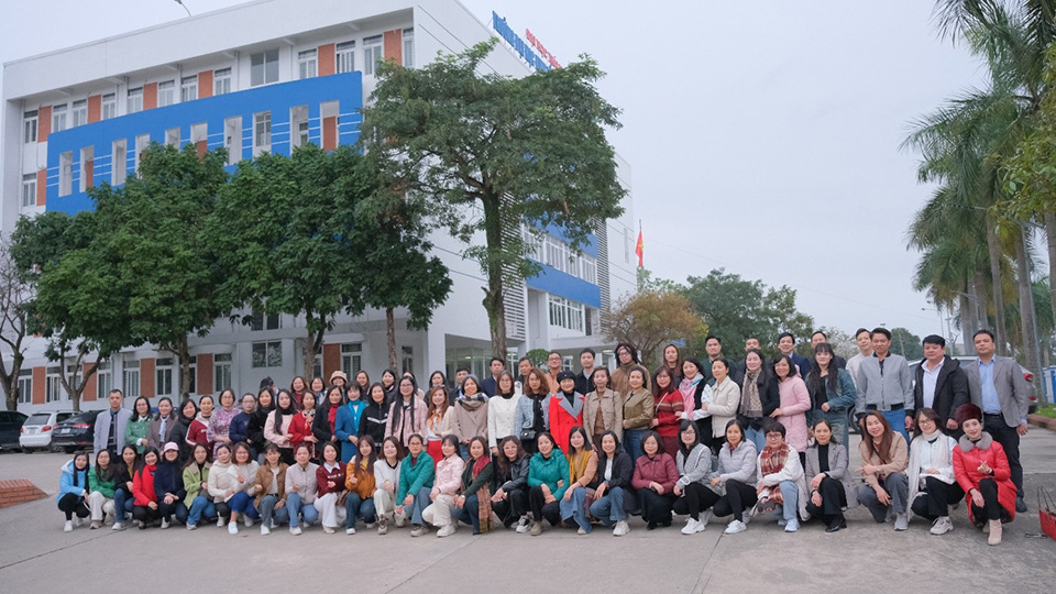 Vuaboss giaitri tructuyen triển khai công tác Công đoàn năm 2025 và tập huấn nghiệp vụ Công đoàn