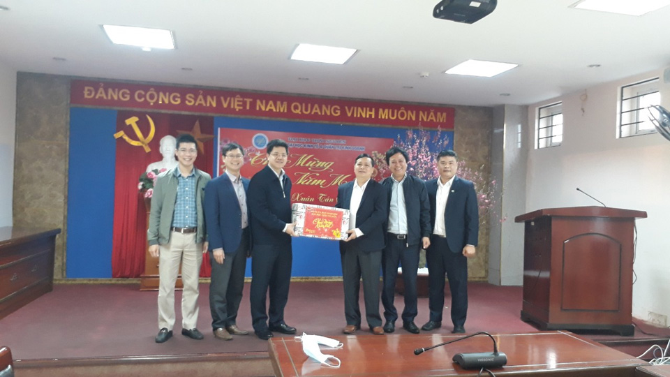 “Tết yêu thương” cùng các Lưu học sinh