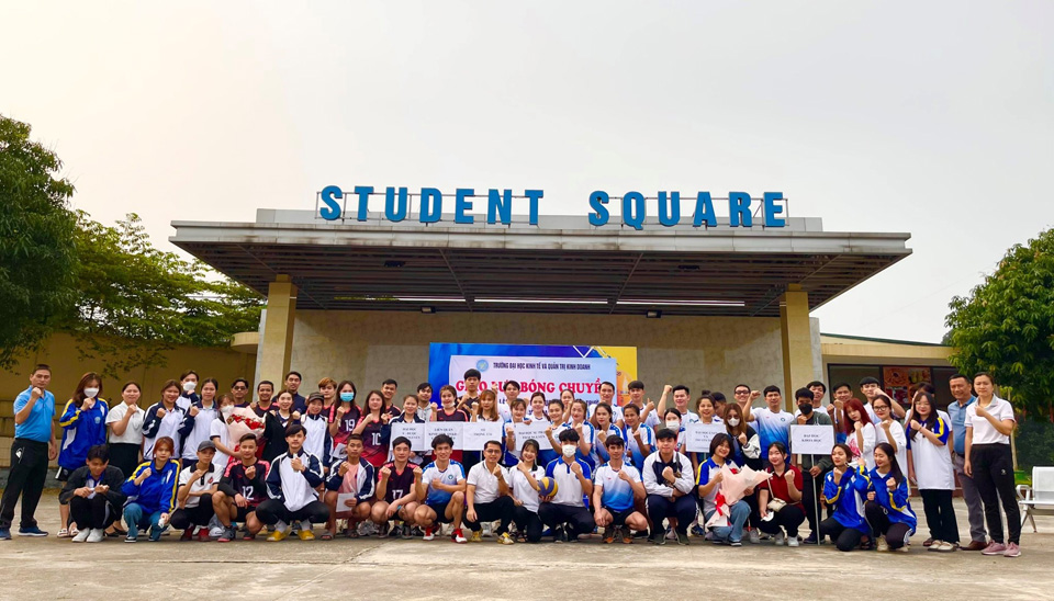 Chương trình giao lưu bóng chuyền cho LHS Lào, Campuchia giữa các trường Vuaboss it com tải ứng dụng và cao đẳng trên địa bàn tỉnh Thái Nguyên