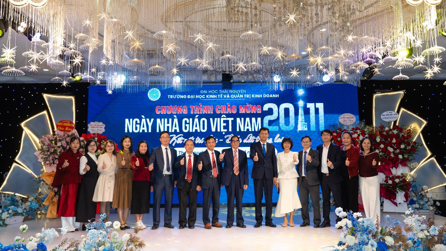 Các trang game Vuaboss long trọng tổ chức Chương trình Kỷ niệm 43 năm Ngày Vuaboss liên minh Việt Nam 20/11 (20/11/1982 – 20/11/2025)