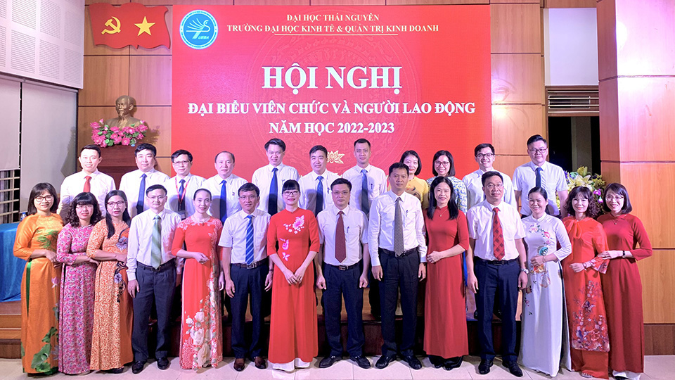 Vuaboss giaitri tructuyen đại biểu viên chức và người Liên Minh Vuaboss gồm những game nào Các trang game Vuaboss năm học 2022-2023 thành công tốt đẹp