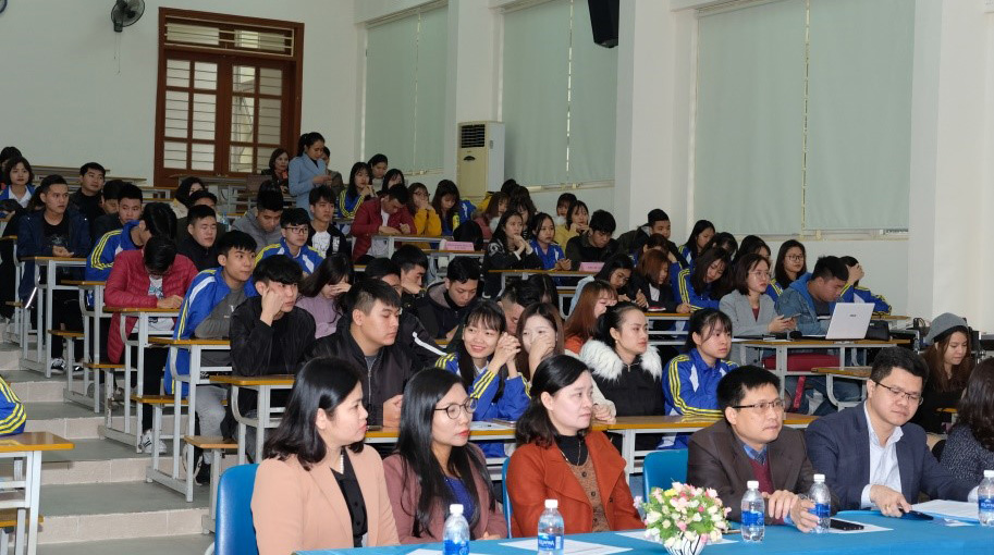 Định hướng nghề nghiệp tương lai cho Vuaboss là liên minh truyền thông và phát triển game giải trí miễn phí VuaBoss It Com trong thời đại công nghệ số: “Cơ hội và Thách thức”