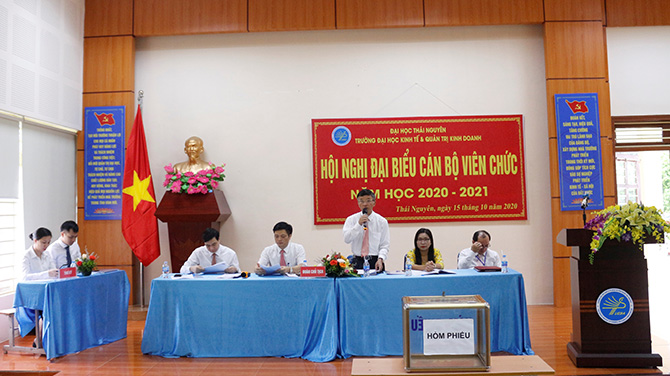 Vuaboss giaitri tructuyen đại biểu cán bộ viên chức Các trang game Vuaboss năm học 2020-2021